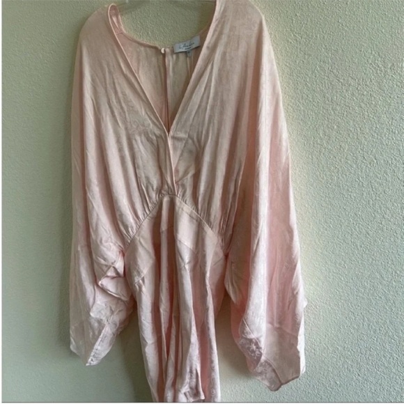 L’Academie Luna Floral Mini Dress Pink NWT - Picture 3 of 7